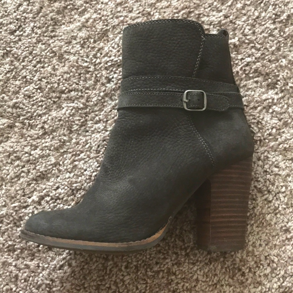 Grey leather buckle booties